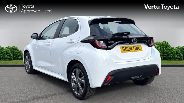 Toyota Yaris 1.5 Hybrid Icon 5dr CVT Hybrid Hatchback